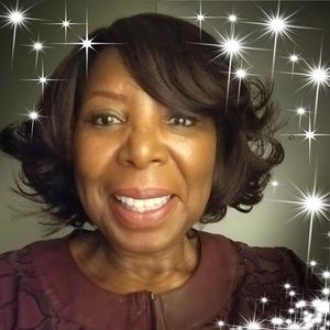 Meet your Posher, Gloria denise